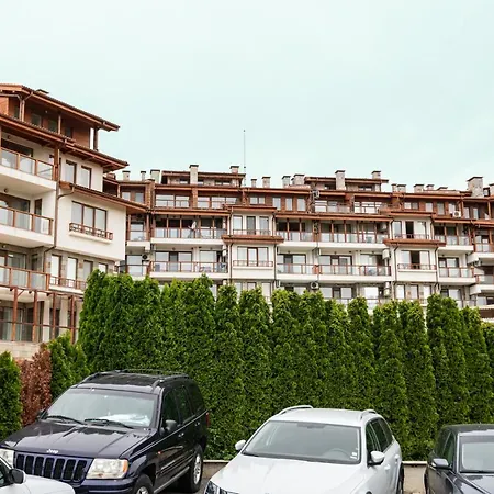 за гости влади в комплекс Garden Palace Appartement Balchik